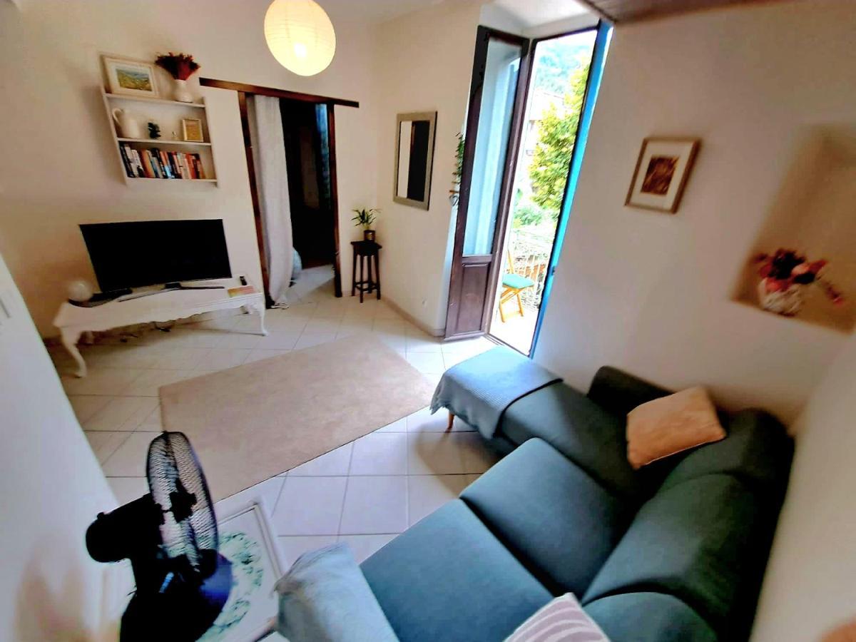 Riverside Apartment โซสเปล ภายนอก รูปภาพ
